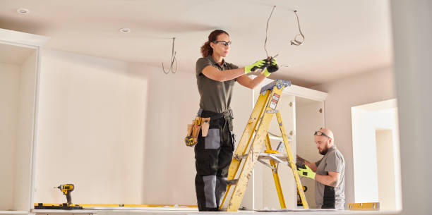 Best Local Electrician Companies  in Pine Mountain Lake, CA